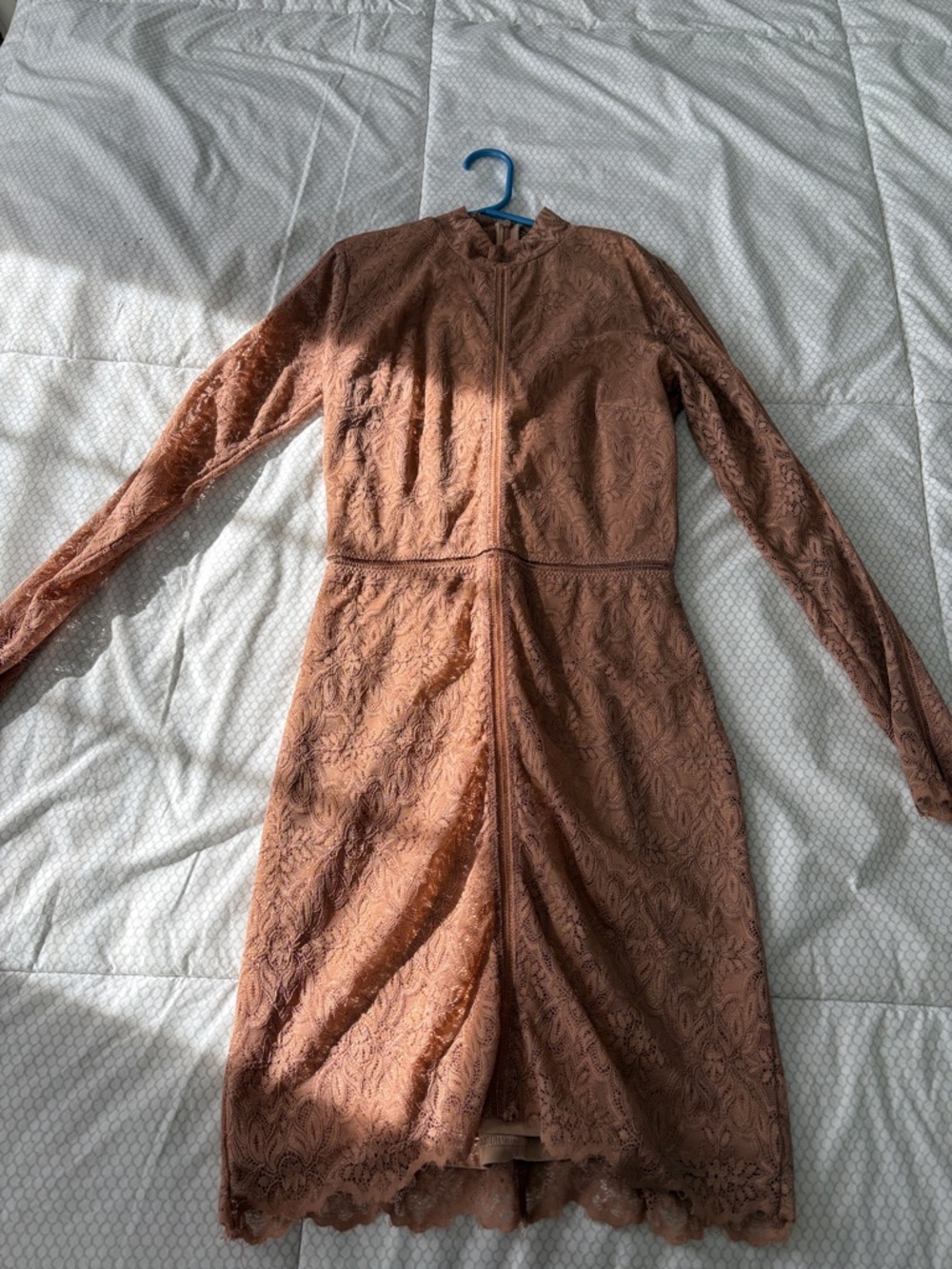 Wilfred Long-Sleeve Lace Midi Dress in Rust Brown